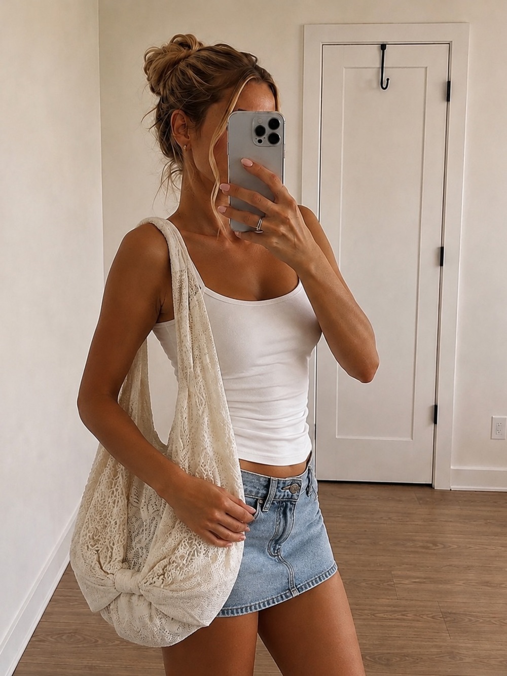 Kimchi Blue Ivory Lace Slouchy Bow Bag